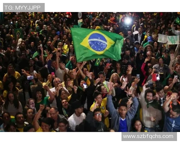 巴西足球明星因挥霍无度陷入破产危机引发社会广泛关注