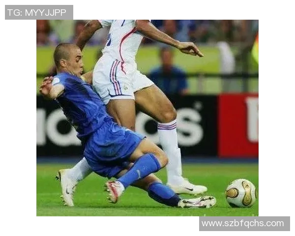 日本足球明星发型大赏从经典到时尚的独特造型解析与欣赏 日本足球明星发型大赏从经典到时尚的独特造型解析与欣赏